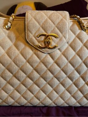 CHANEL Beige Quilted Shoulder Bag with Gold CC Lock